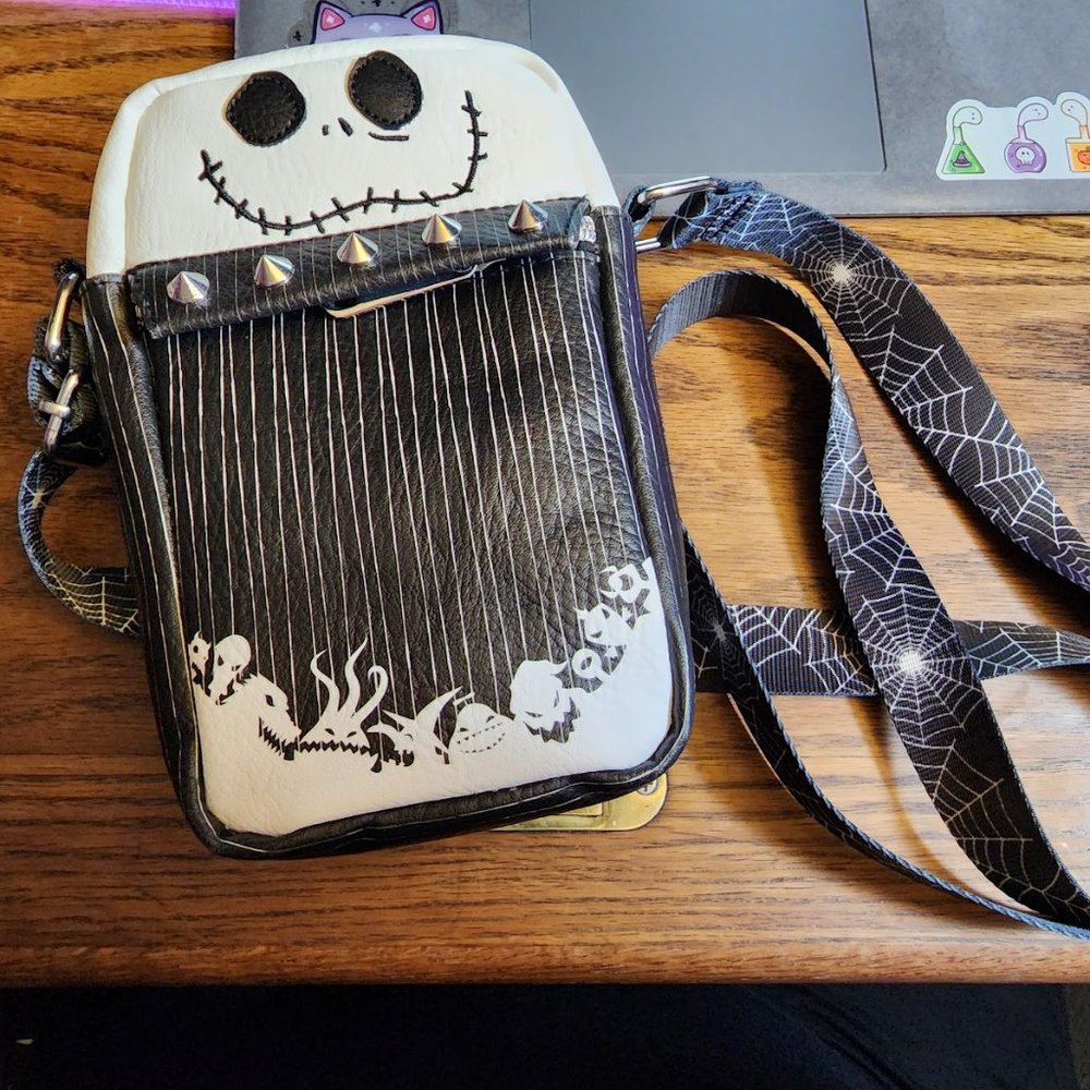 Crossbody Jack Skellington Wallet (Buckle-Down)